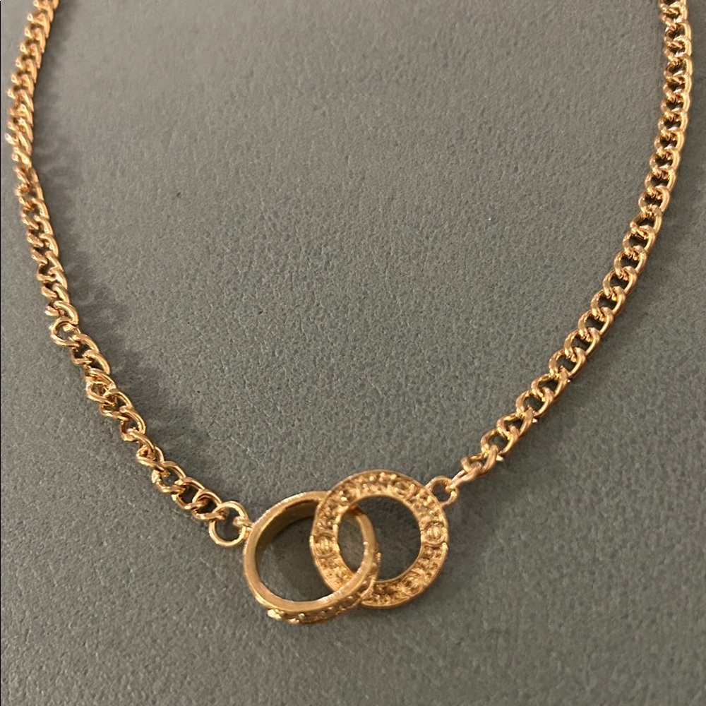 Elegant Gold Interlocking Circle Adjustable Neckl… - image 2